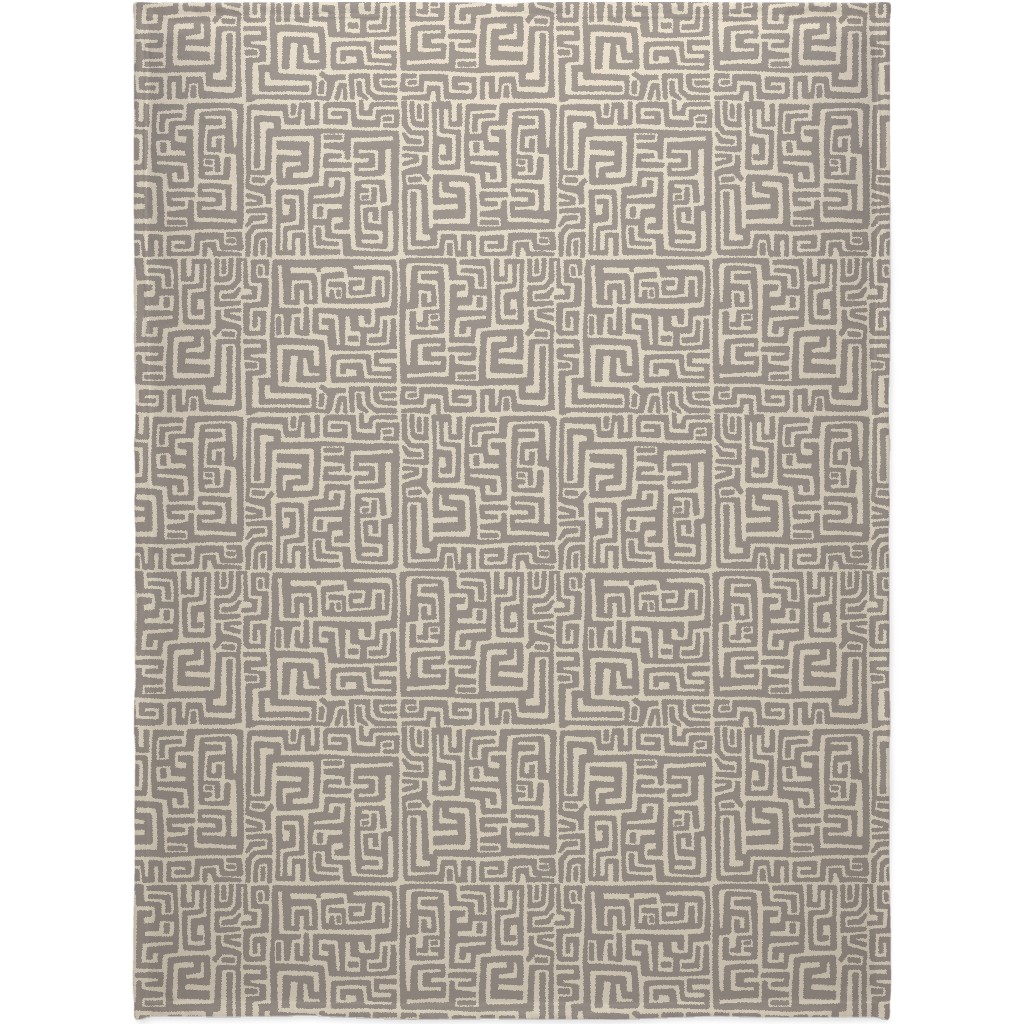 Maze Blanket, Fleece, 60x80, Gray, Cafe
