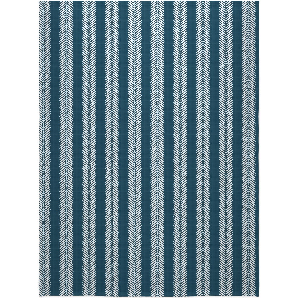 Laurel Leaf Stripe Blanket, Fleece, 60x80, Blue, Lake