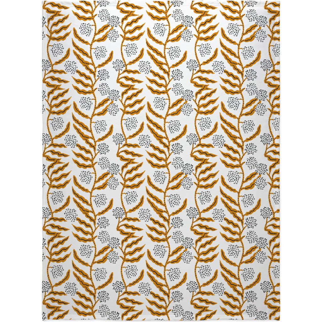 La Ville Vine - Black and Yellow Blanket, Plush Fleece, 60x80, Yellow, Classic Yellow