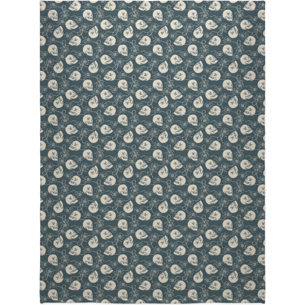 Skulls and Anemones - Grey Blanket, Plush Fleece, 60x80, Gray, Gray
