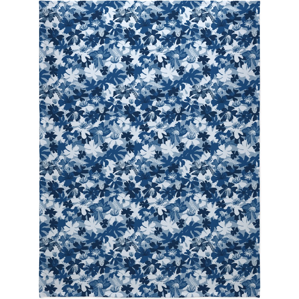 Barely Blue Floral Blanket, Sherpa, 60x80, Blue