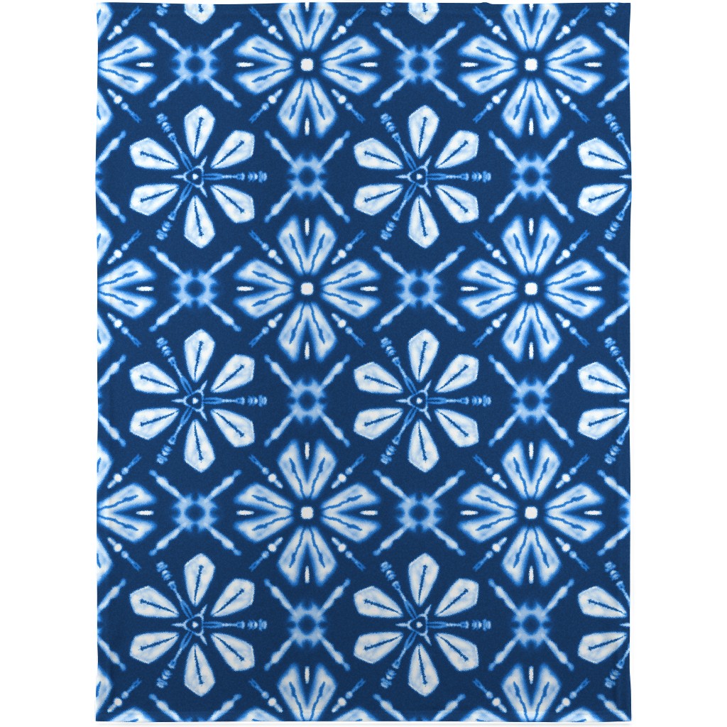 Shibori Flowers Blanket, Fleece, 30x40, Blue, True Blue