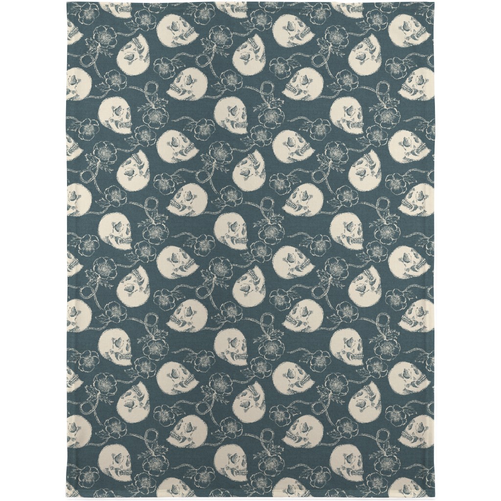 Skulls and Anemones - Grey Blanket, Plush Fleece, 30x40, Gray, Gray
