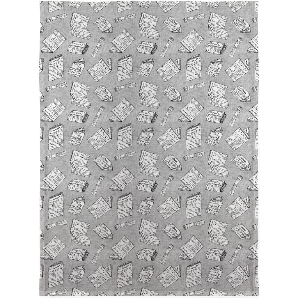 Newsprint Blanket, Sherpa, 30x40, Gray