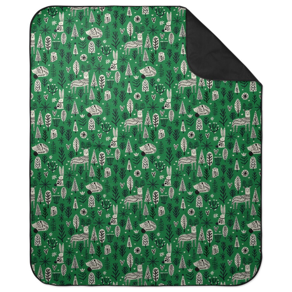 Scandi Snowflake Holiday - Alligator Green With Vanilla & Black Picnic Blanket, Green
