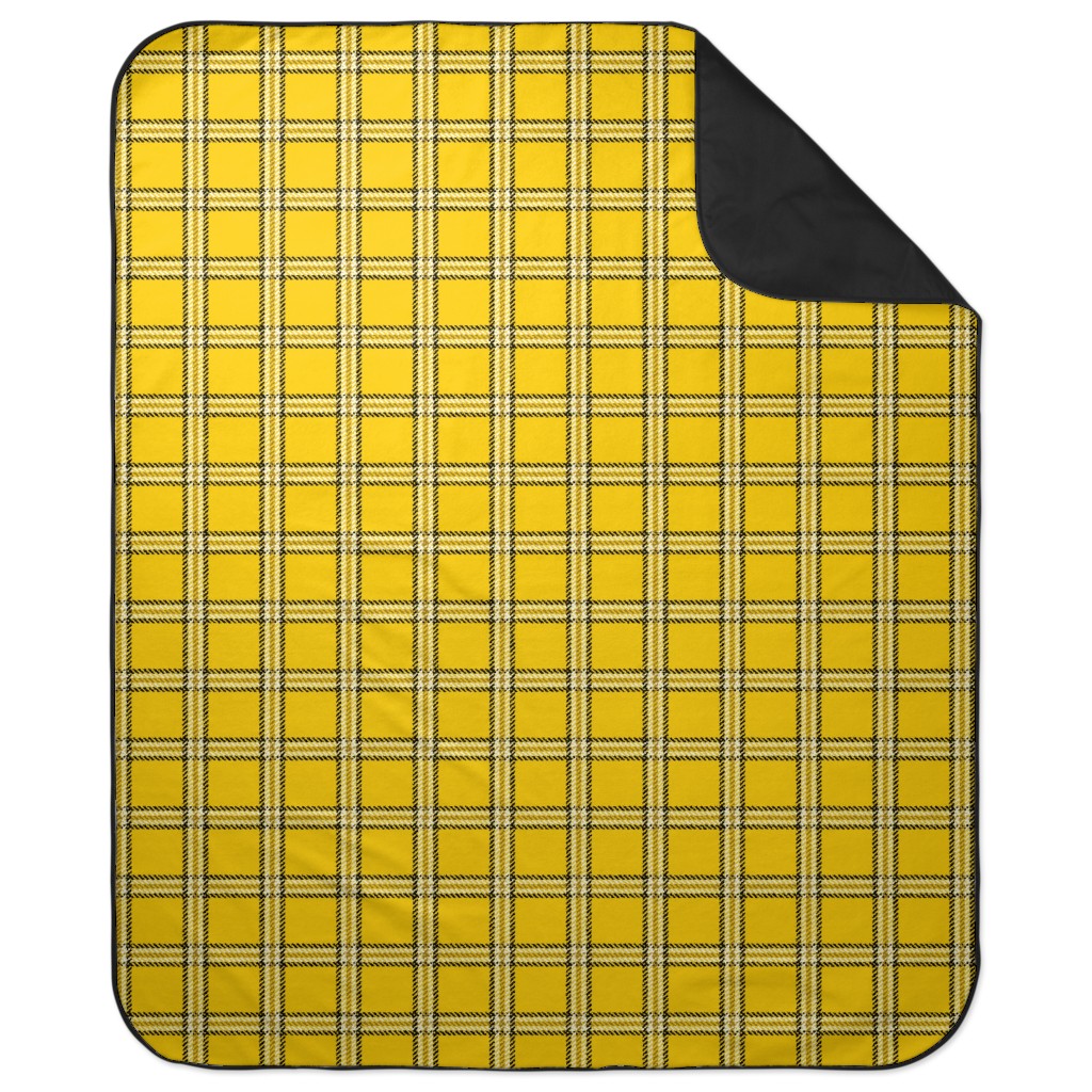 Cher's Plaid Picnic Blanket, Yellow