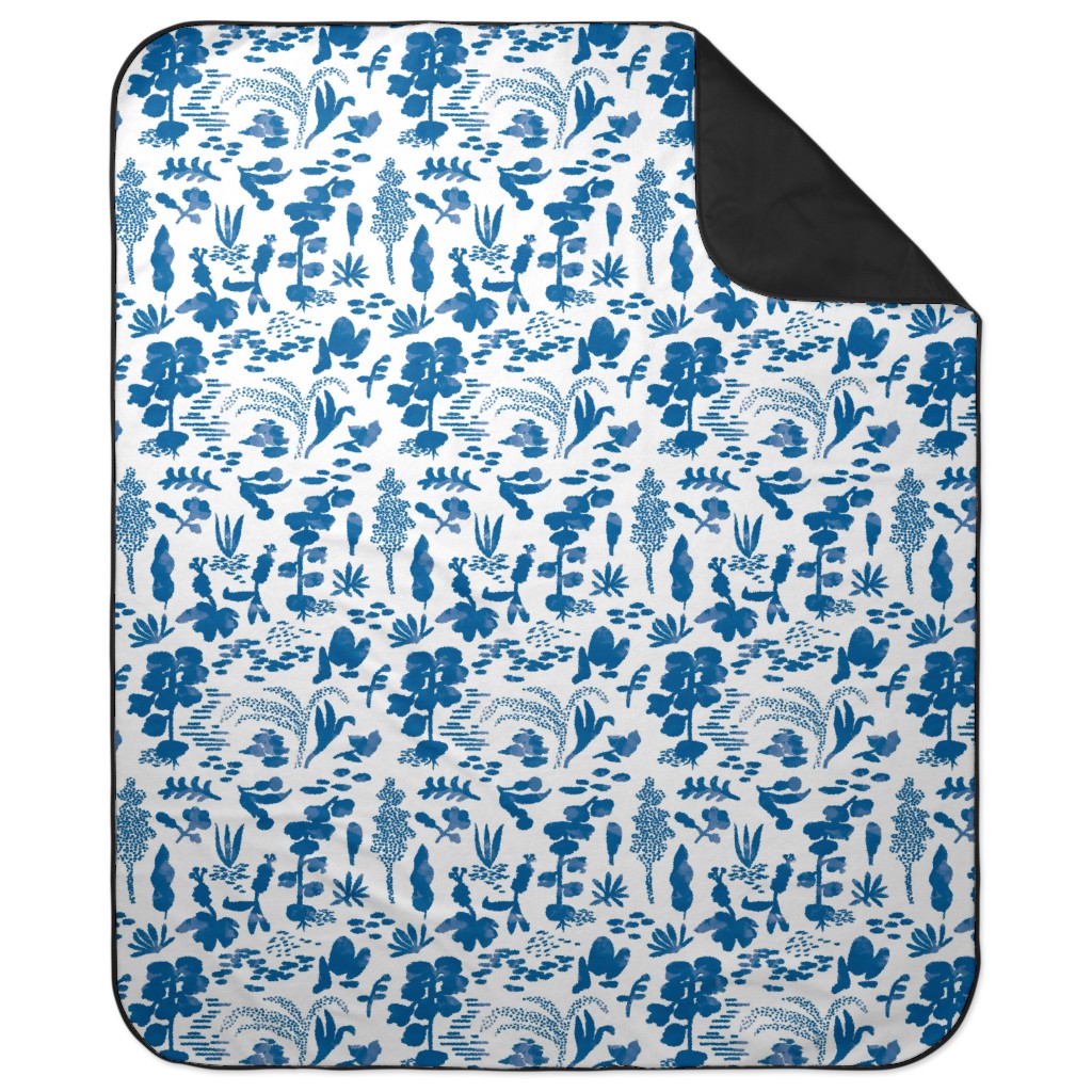 Blue and White Garden Picnic Blanket, Blue, True Blue