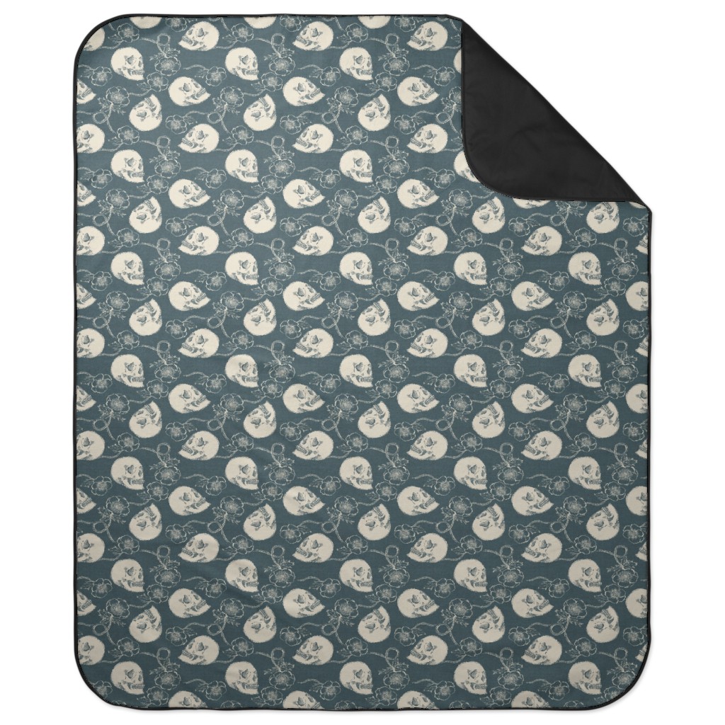 Skulls and Anemones - Grey Picnic Blanket, Gray