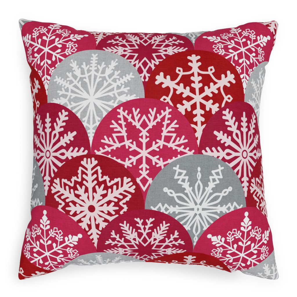 Christmas Snowflake Scallop Pillow, Woven, Black, 20x20, Single Sided, Red