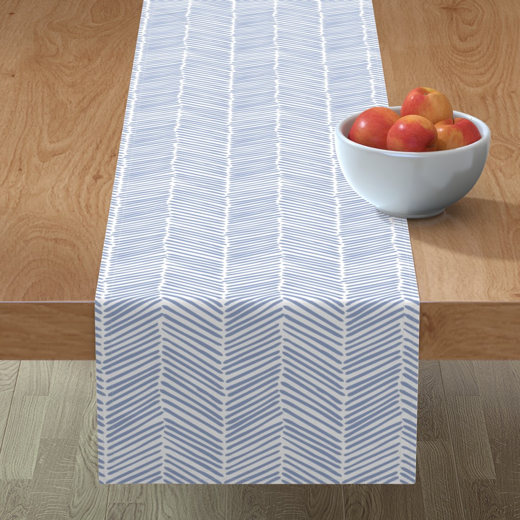 Freeform Arrows Table Runner, 90x16, Blue